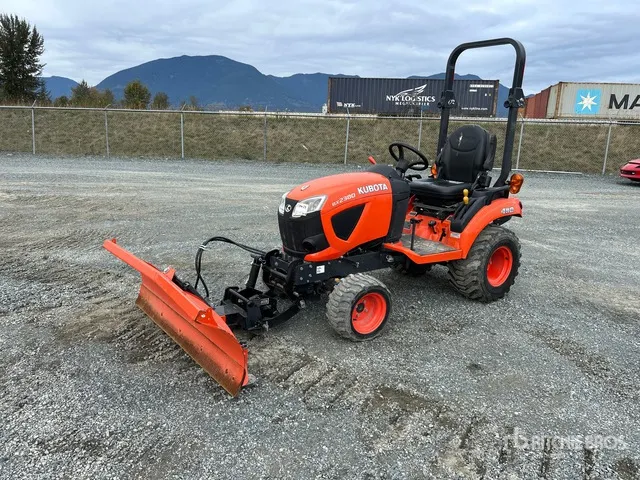 2019 Kubota BX2380 4WD Utility Tractor
