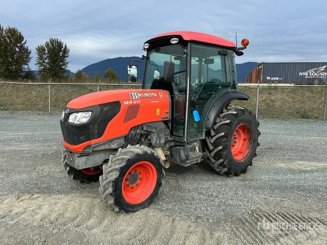 2019 Kubota M4-071 4WD Tractor