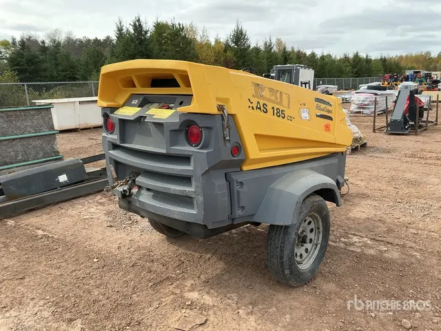 2015 Atlas Copco XAS185CD7 185 cfm Mobile Air Compressor