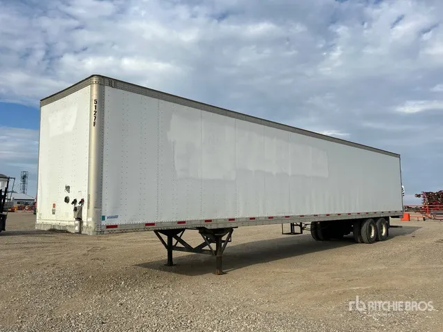 2012 Vanguard 53 ft x 102 in T/A Van Trailer