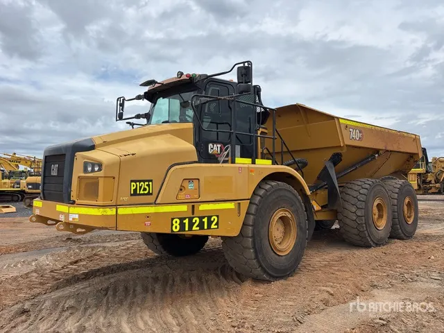 2020 Cat 740 GC Articulated Dump Truck