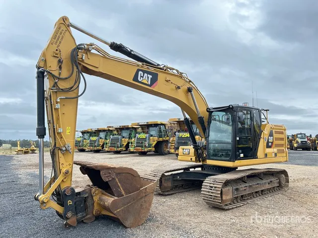 2018 Cat 323 Tracked Excavator