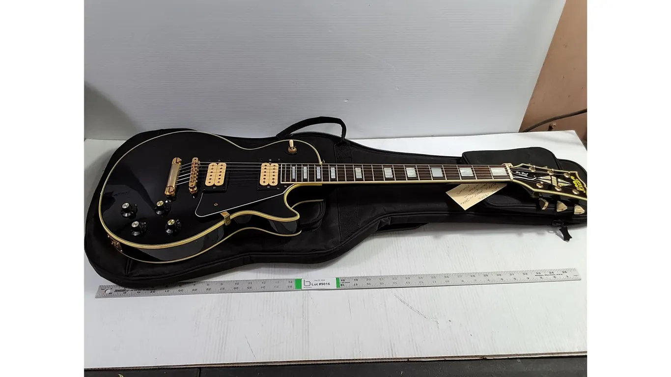 Late 1970's Aspen Les Paul Custom Copy Made in Japan-Set Neck and Dimarzio Pickups with Soft Case