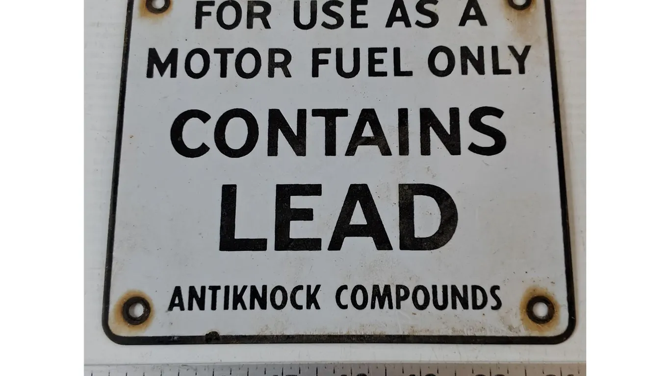 Motor Fuel Only Contains Lead Gas Pump Sign