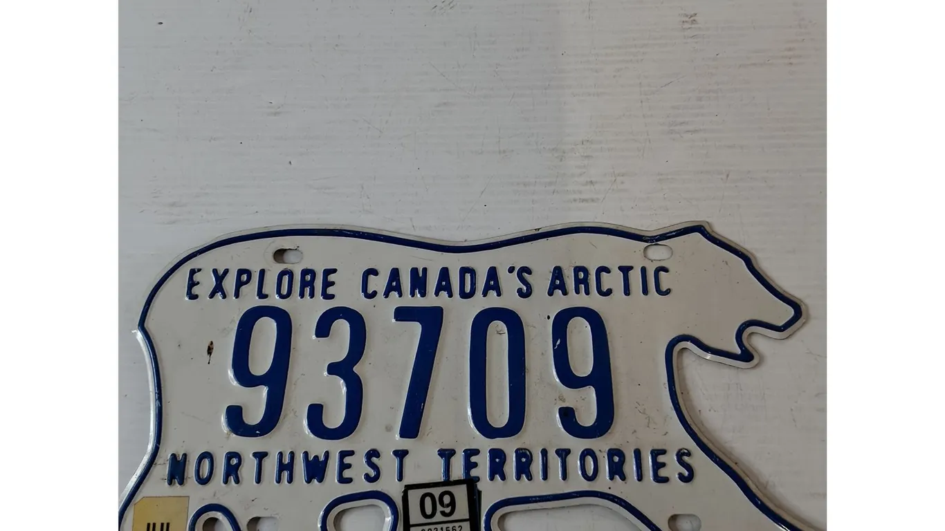 July 2009 Northwest Territories License Plate