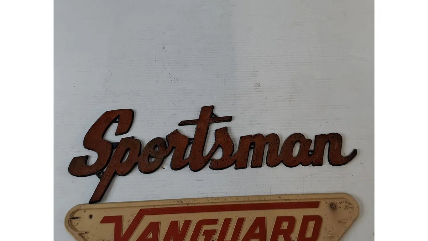 (2) Signs- Vanguard Trailers and Sportsman