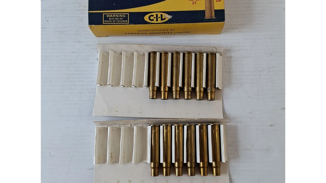 *^1/2 Box of Sabre Tip Dominion .303 British Cartridge Bullet Casings No Shipping, PAL Required