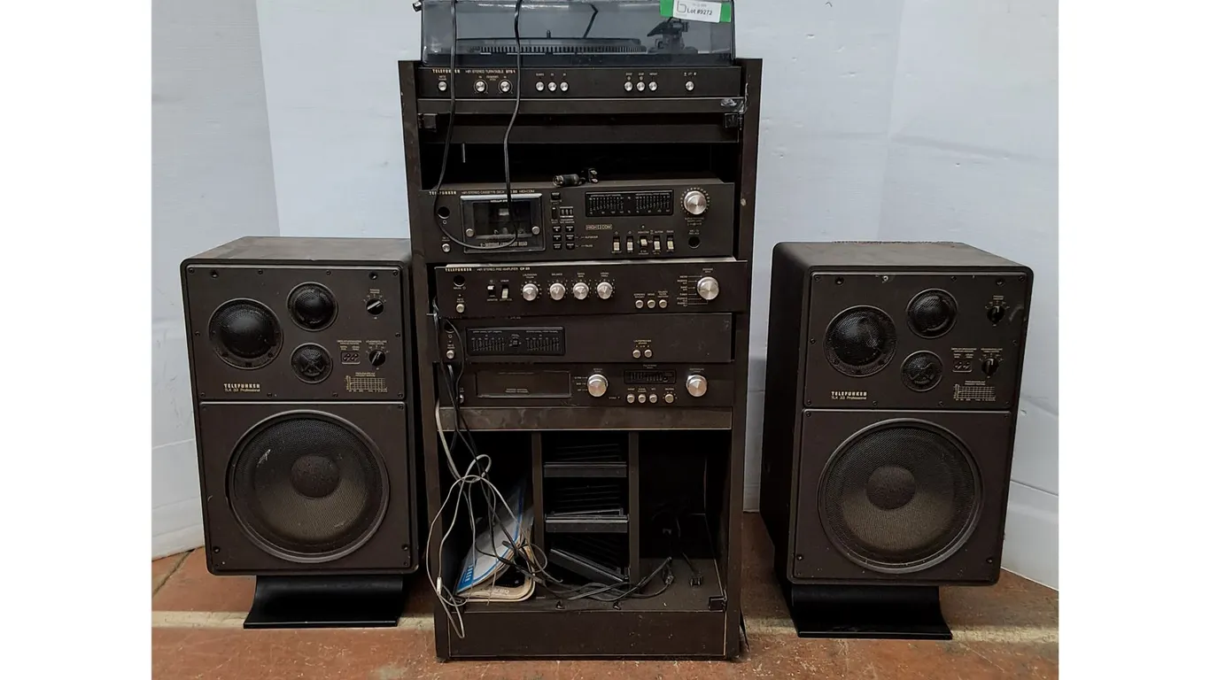 *Vintage Telefunken Hifi Stereo Rack System (Speakers:14"x11"x27", Stereo:20"x18"x42" ( cannot ship)