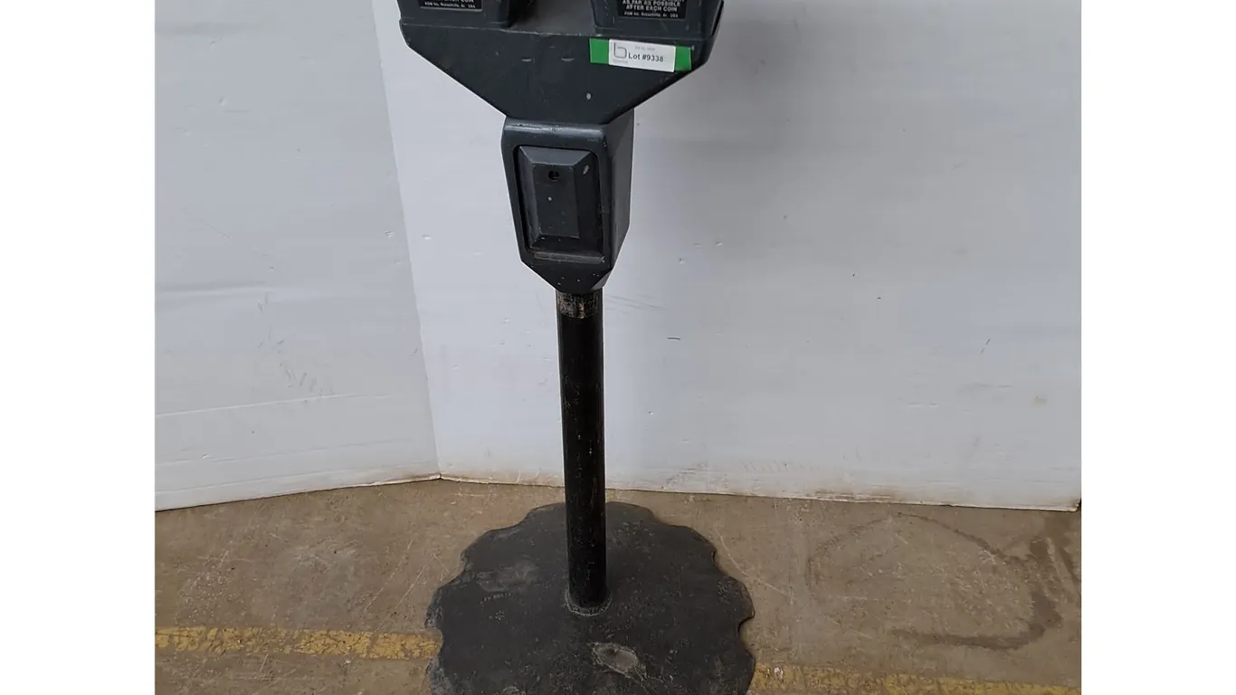 *Dual-Head Duncan Parking Meter 51" Cannot Ship