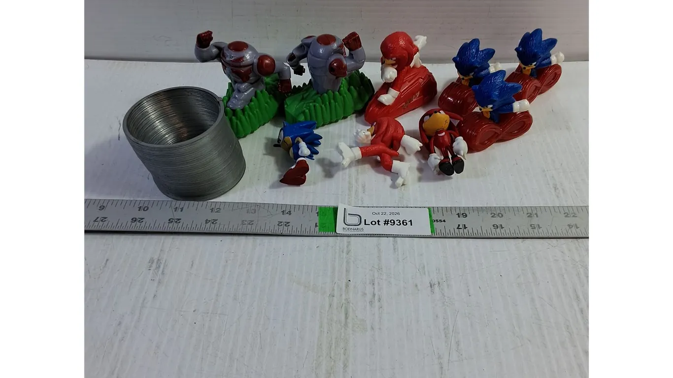 McDonald's Sonic the Hedgehog Toys and Classic Slinky Toy