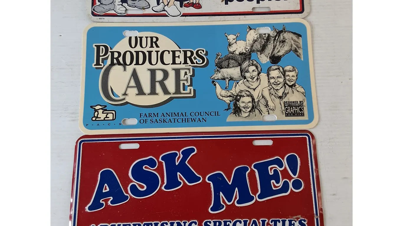 (3) License Plates, Farm Animal Council, Advertising Specialties, Grandparents Special People
