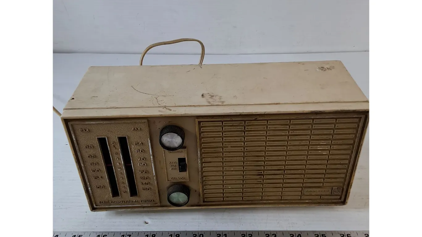 RCA Table Radio Tested Works