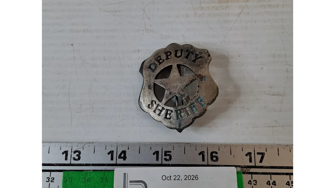 Metal Old West-Style Replica Deputy Sheriff Badge As-Is