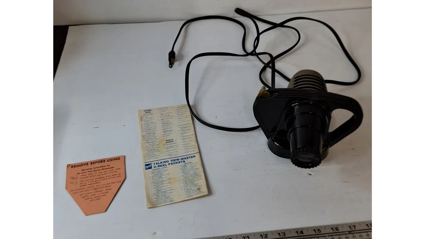 Viewmaster Junior Projector, Stereoscopic Instructions, Reel Packet Mailing List