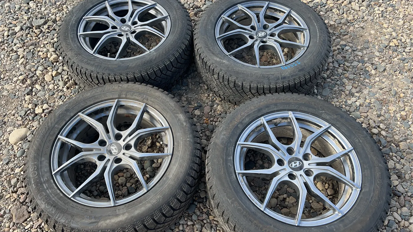 4 - 225/60R17 Tires with Rims