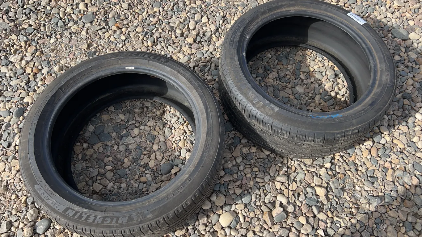 2 - 245/45R19 Michelin Tires