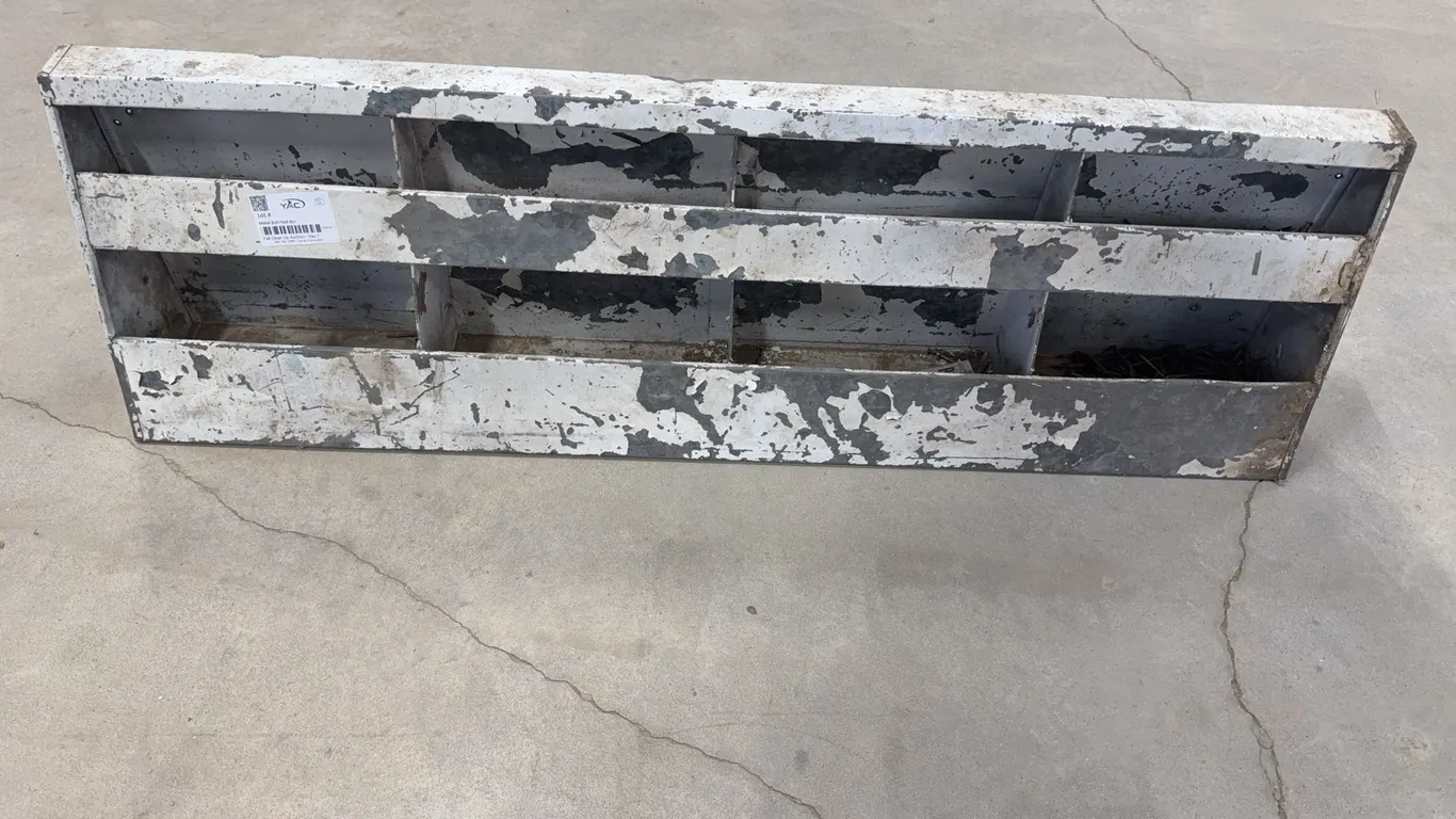 Metal Bolt/Nail Bin
