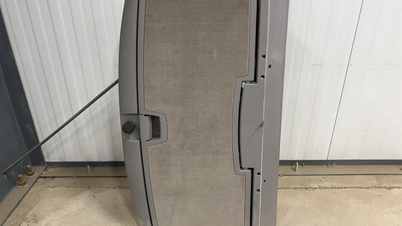 Rear Cargo Cover & Storage