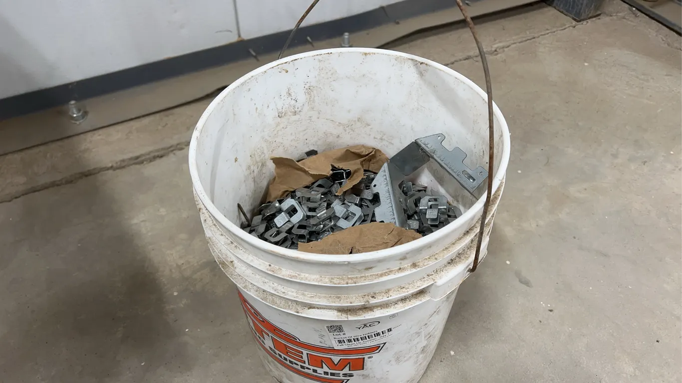 Bucket Of Plywood Clips