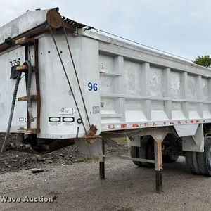 1999 Galbreath end dump trailer