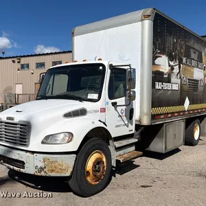 2003 Freightliner Business Class M2 box truck