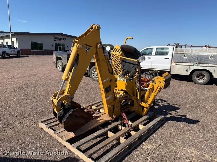 Vermeer B550 backhoe