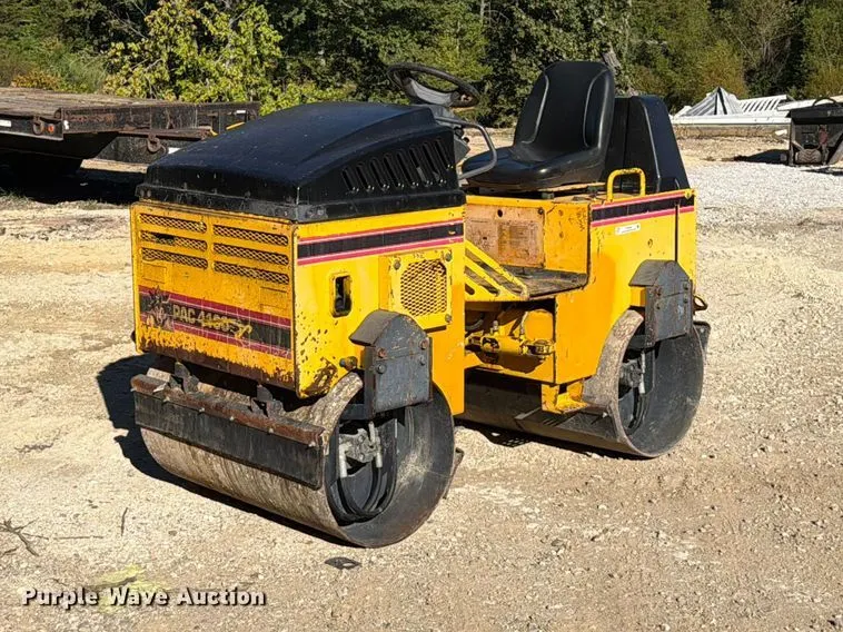 Stone WP4100 double drum vibratory roller