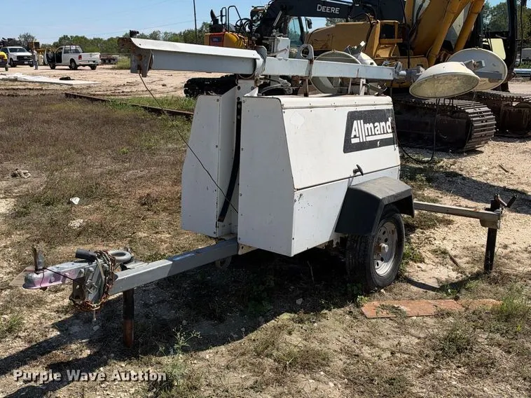 Allmand Night-Lite Pro light plant