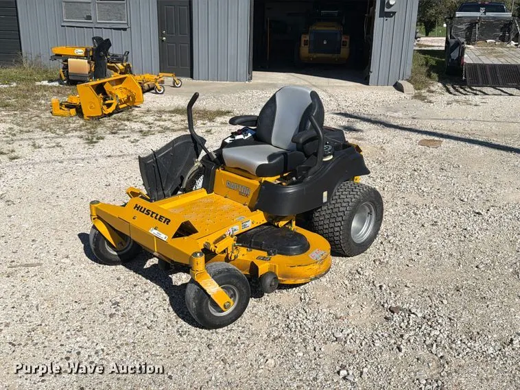Hustler Raptor SDX ZTR lawn mower