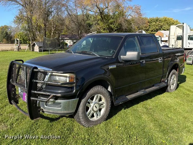 2004 Ford F150 Crew Cab pickup truck