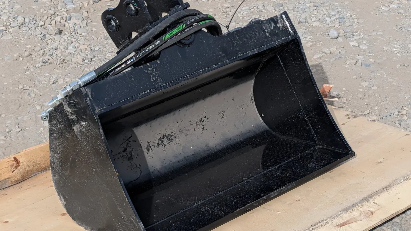 Unused 2026 24" Mini Excavator Bucket