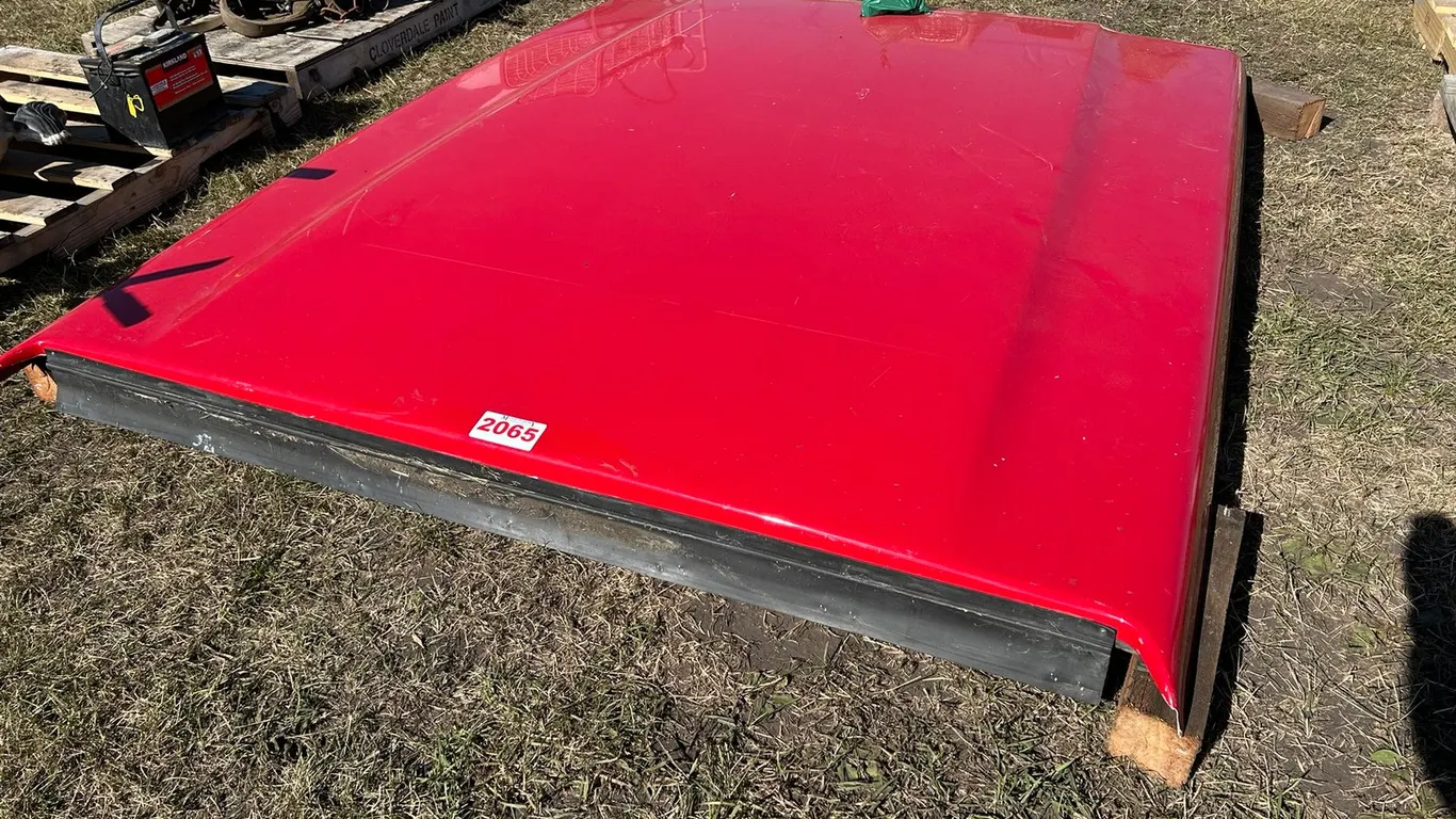 Lear 700 Fibreglass Tonneau Cover 6.5FT Box with Brackets