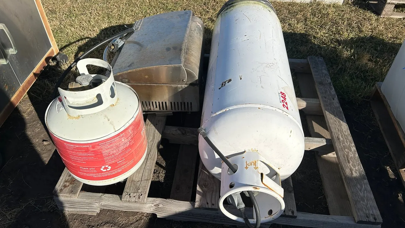 Nexgrill Propane Grill And Tanks