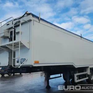 Montracon Tri Axle Bulk Tipping Trailer Wilcox Body, Electric Easy Sheet Front Lift Axle 