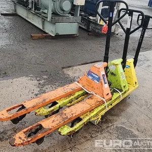 Pallet Truck (3 of) 