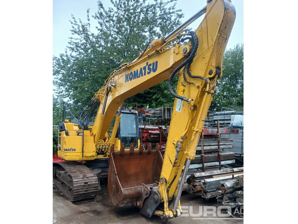 2016 Komatsu PC228USLC-10