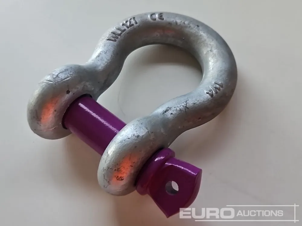 Unused 1-1/4" Bow Shackle (6 of)