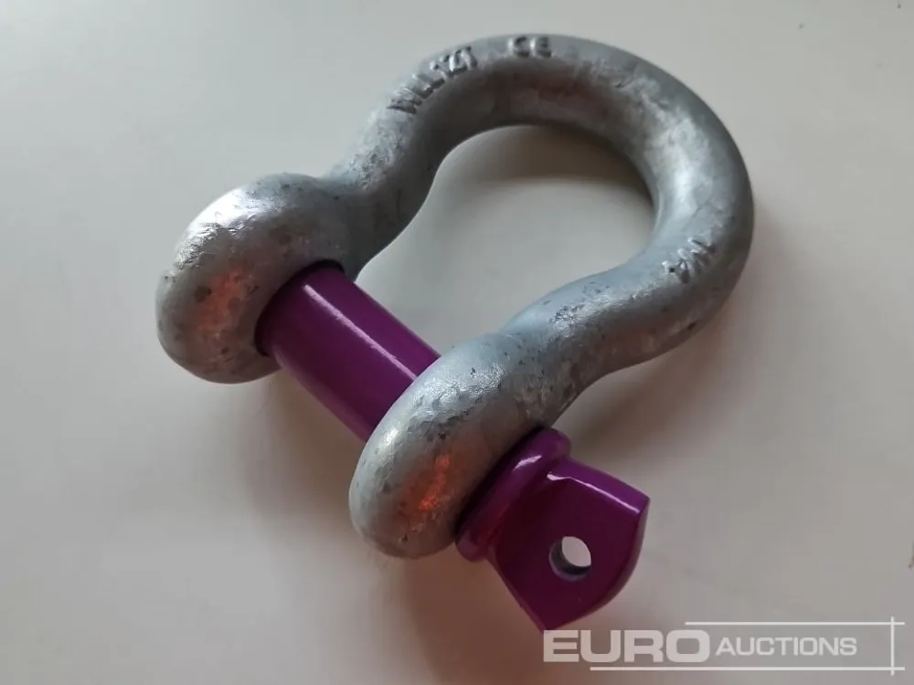 Unused 1-1/4" Bow Shackle (6 of)