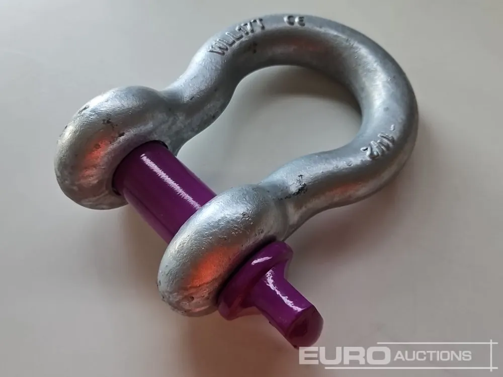 Unused 1-1/2" Bow Shackle (3 of)