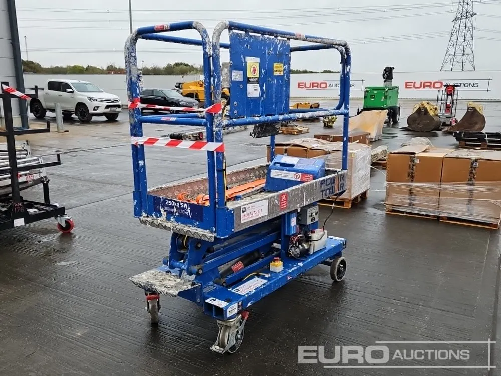 2017 Power Towers Electric Scissor Lift