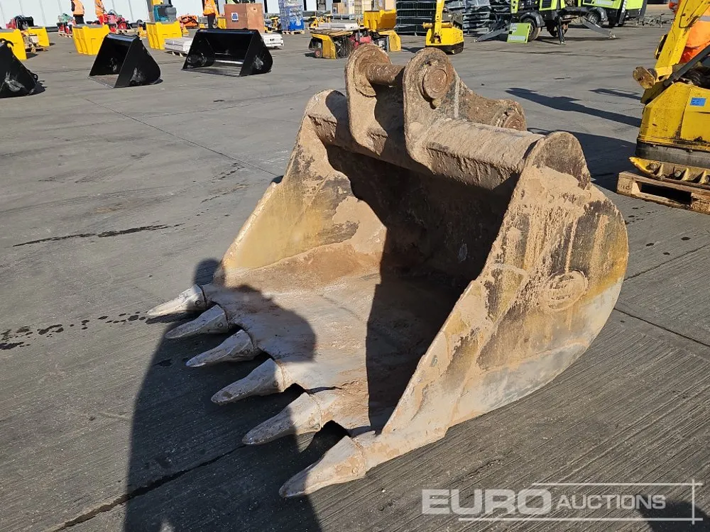 Strickland 60" Digging Bucket 80mm Pin to suit 20 Ton Excavator