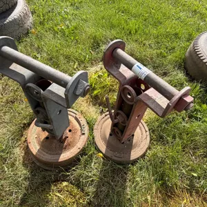 Small Adjustable Roller Stands