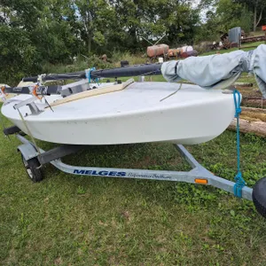 16' Fiberglass Sailboat
