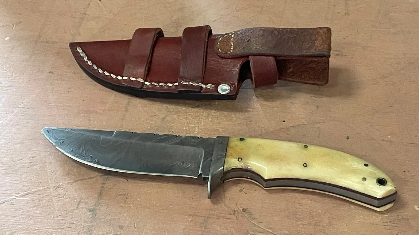 Rohan Knives Damascus Blade Knife