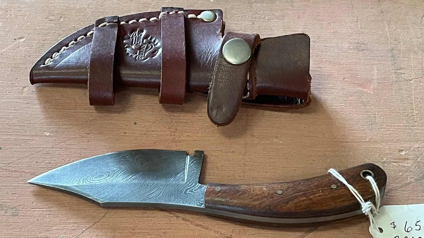 Rohan Knives Damascus Blade Knife