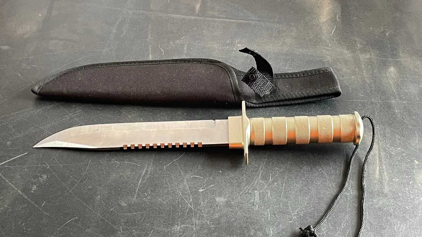 Knife