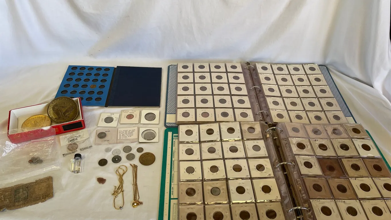 Collectible Lot