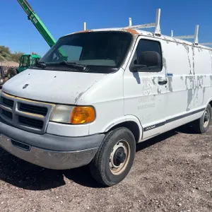 2000 Dodge Ram, (Title in Delay)