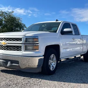 2015 Chevrolet Silverado (Title in Delay)