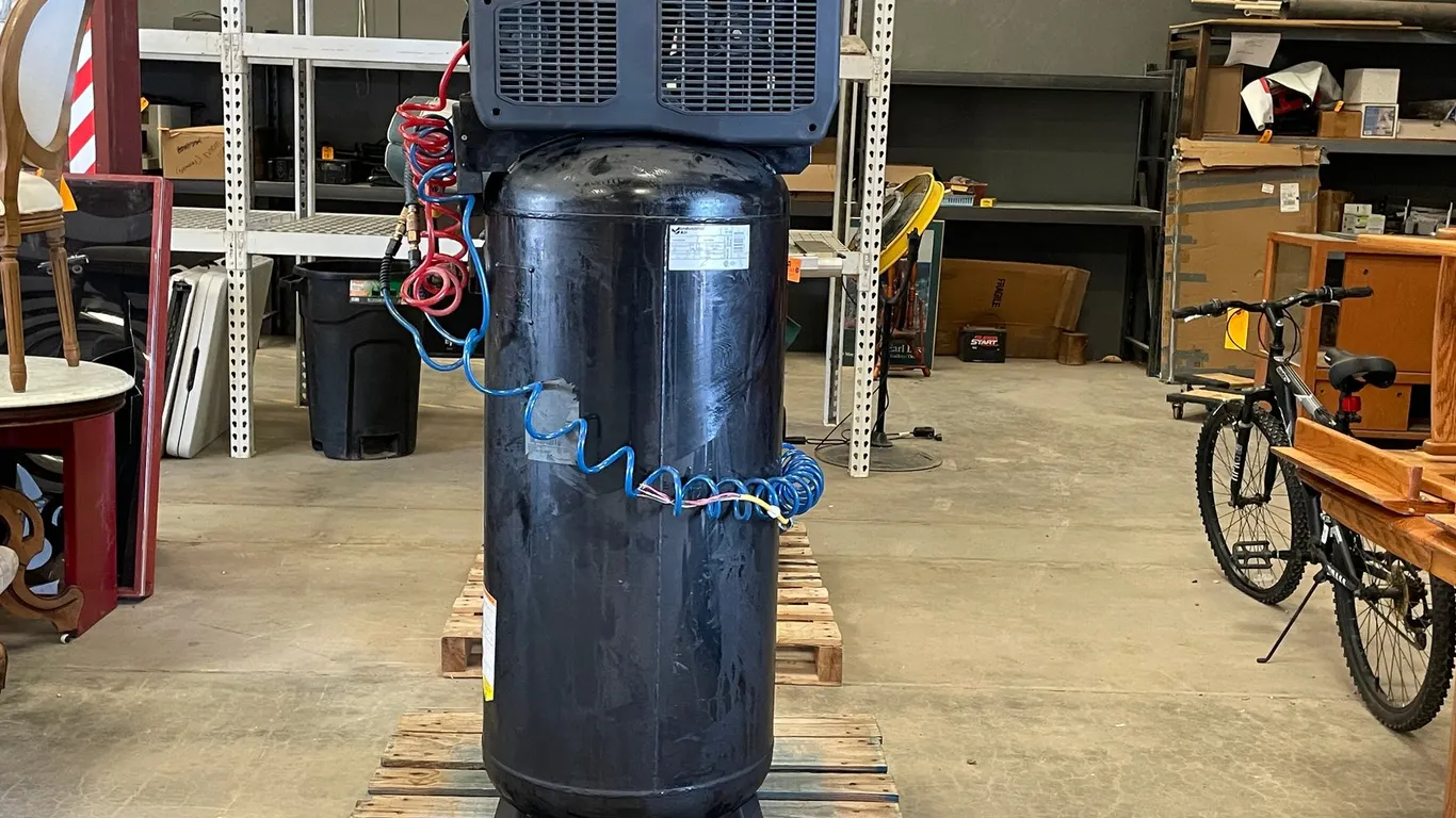 60 Gallon Vertical Air Compressor